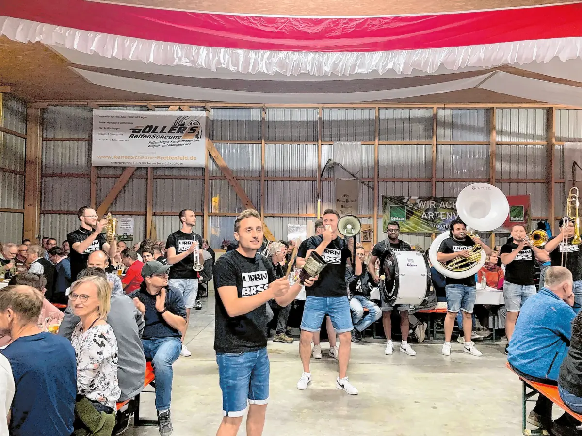 „Urban Brass“ sorgt für Partystimmung.⇥Foto: Birgit Trinkle
