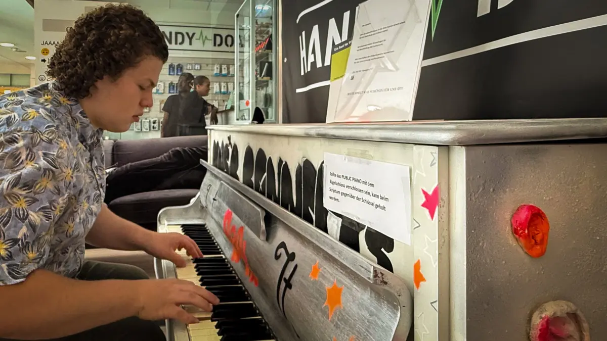 Emil Sporrer am Public Piano