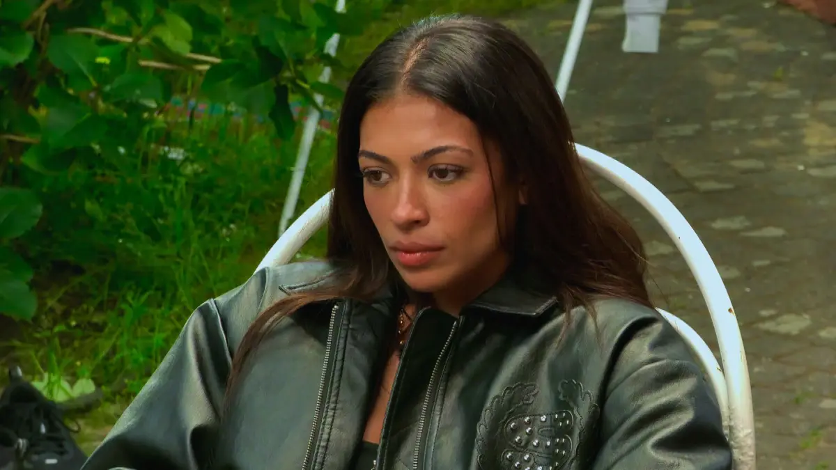 Hati Suarez will sich im „Sommerhaus der Stars“ 2026 den Sieg sichern.