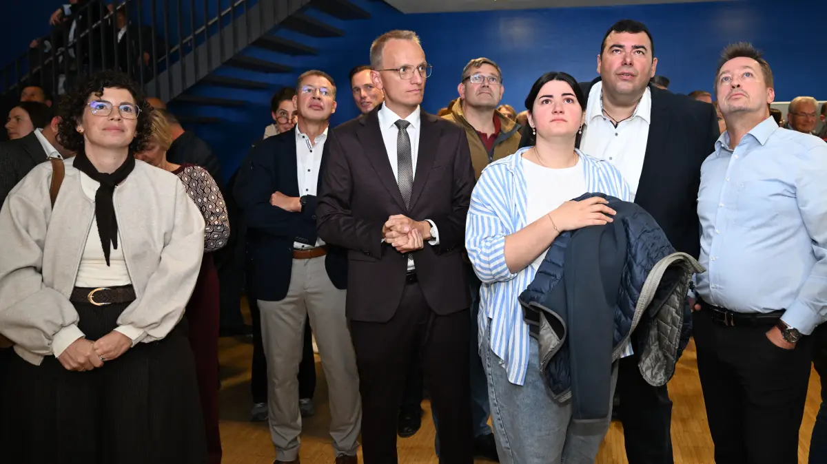 OB-Wahl in Ehingen: Impressionen des Wahlabends am 11. Oktober.