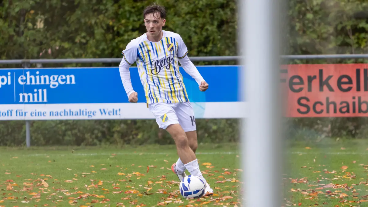 SSV Ehingen-Süd - SSG Ulm 99 5:0 Landesliga Fußball Elias Kamper