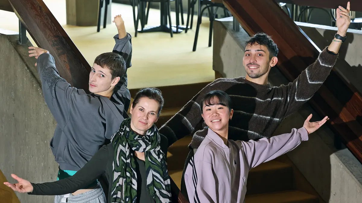 Vorgeschichte zur Ballettpremiere von "Kipppunkte" mit Kurzporträts der neuen Ensemblemitglieder und Ballettleiterin