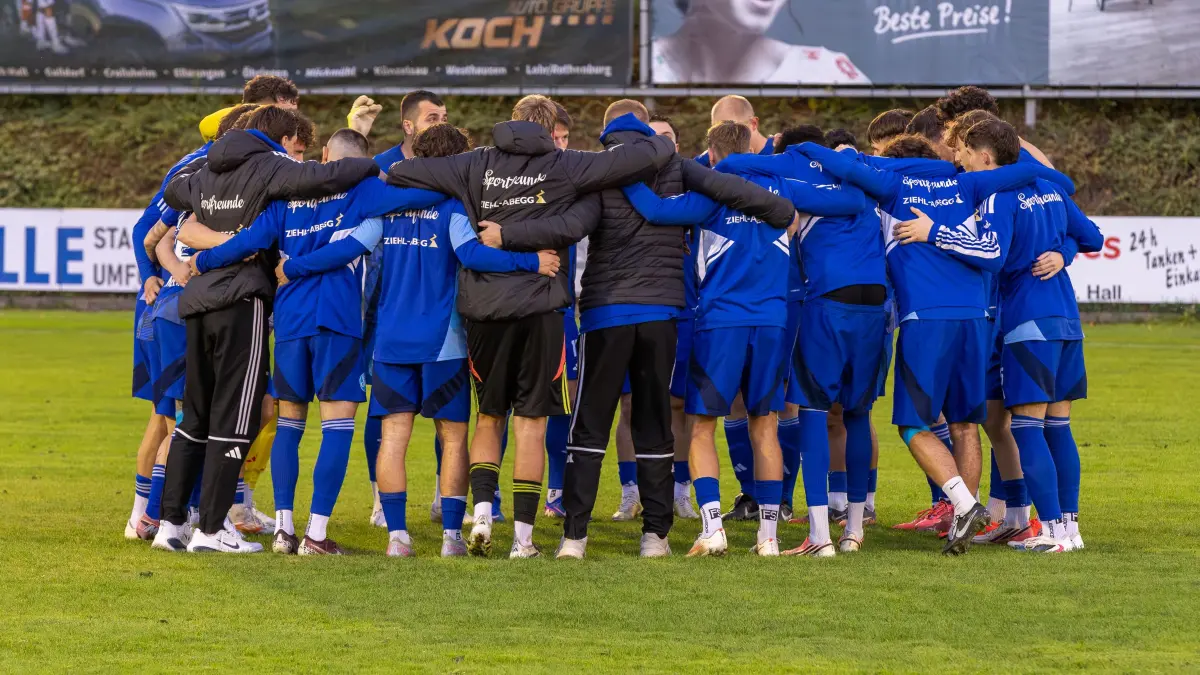 Fußball Verbandsliga Sportfreunde Schwäbisch Hall - FSV Hollenbach, 0:2, Optima-Sportpark