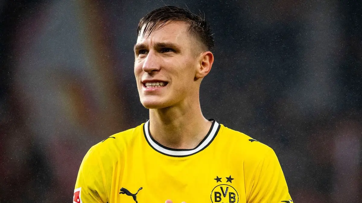 1. FC Union Berlin - Borussia Dortmund: 17.10.2026, Berlin: Fußball, Männer: Bundesliga, 1. FC Union Berlin - Borussia Dortmund, 6. Spieltag, An der Alten Försterei. Nico Schlotterbeck (Borussia Dortmund) reagiert nach dem 0:0 Endstand. Foto: Julius Frick/dpa +++ dpa-Bildfunk +++