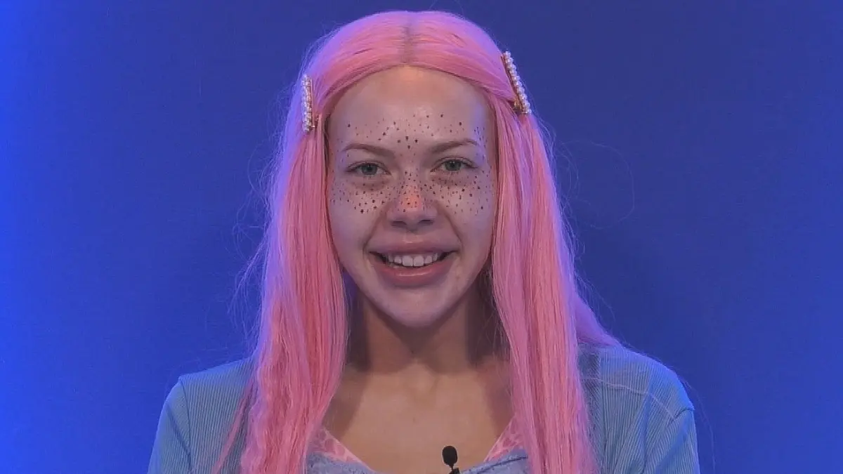 Nina Bridney erzählt, wie es zu ihrem Künstlernamen kam.