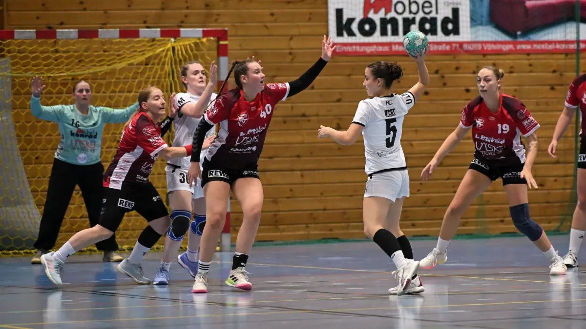 Derby zwischen Ulm&Wiblingen (weiß) und dem SC Vöhringen.