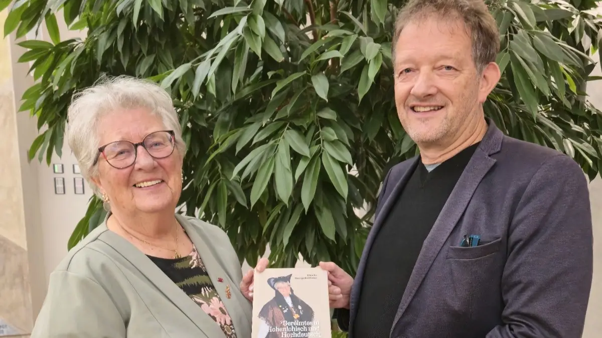 Ulrike Durspekt-Weiler zeigt in ihrem neuen Buch, dass Worte ihre Gedanken in ihre ganz eigene Sprache fassen - egal ob in Dialekt oder Hochdeutsch.
