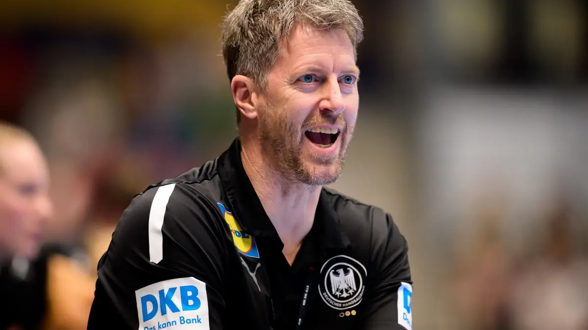 Markus Gaugisch: Handball, Frauen: EM-Qualifikation, Deutschland - Belgien, 2. Runde, Gruppe 3, 6. Spieltag Trainer Markus Gaugisch (Deutschland) (zu dpa: ««Bock auf mehr»: Torhüterinnen befeuern deutschen EM-Traum»)