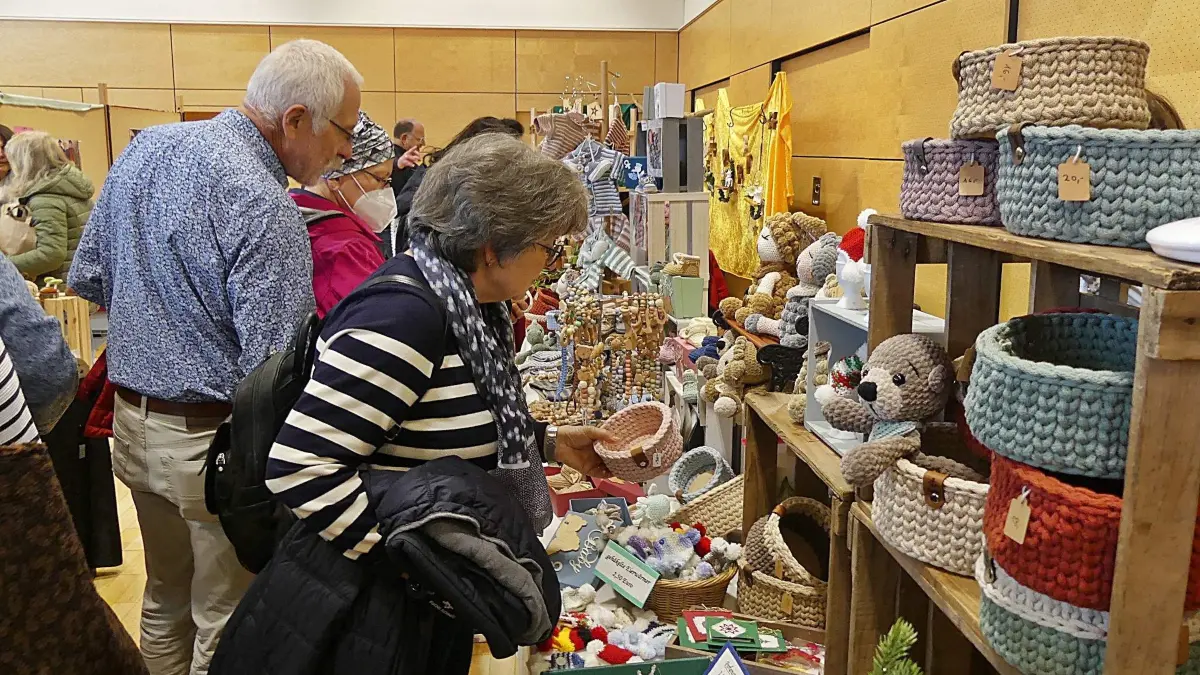 Viel zu schauen und zu kaufen gab es beim Herbstmarkt in Schlierbach.