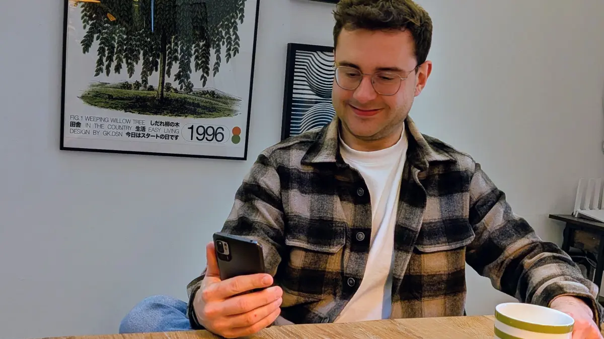 Sam Harjung hatte die Idee mit der App aus reinem Frust.