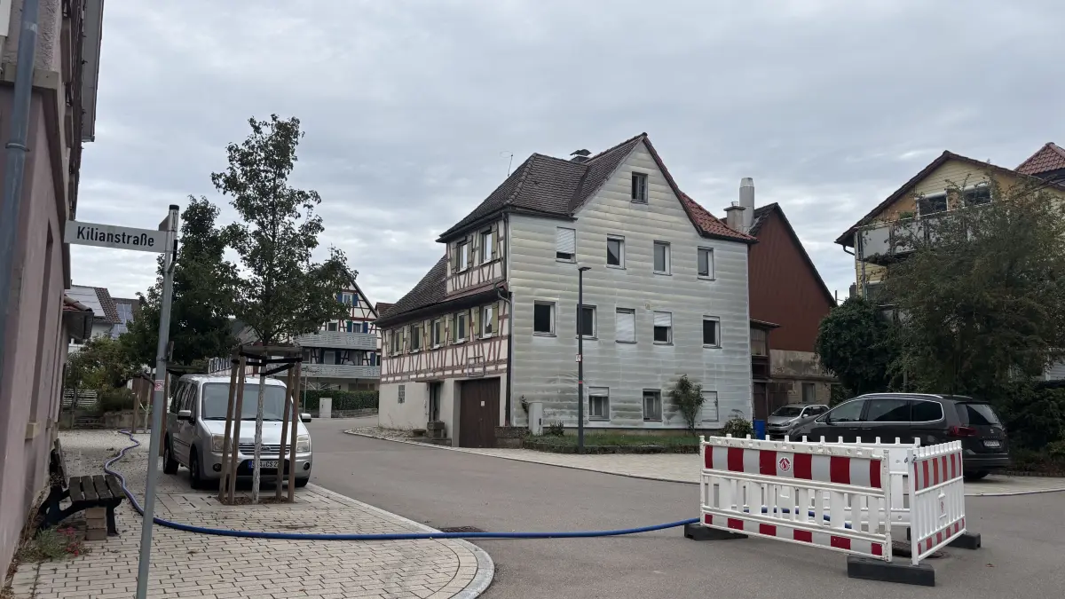 Seit mehreren Monaten ist in Orlach eine Notversorgung aufgebaut. Dies beeinträchtigt den Verkehr.