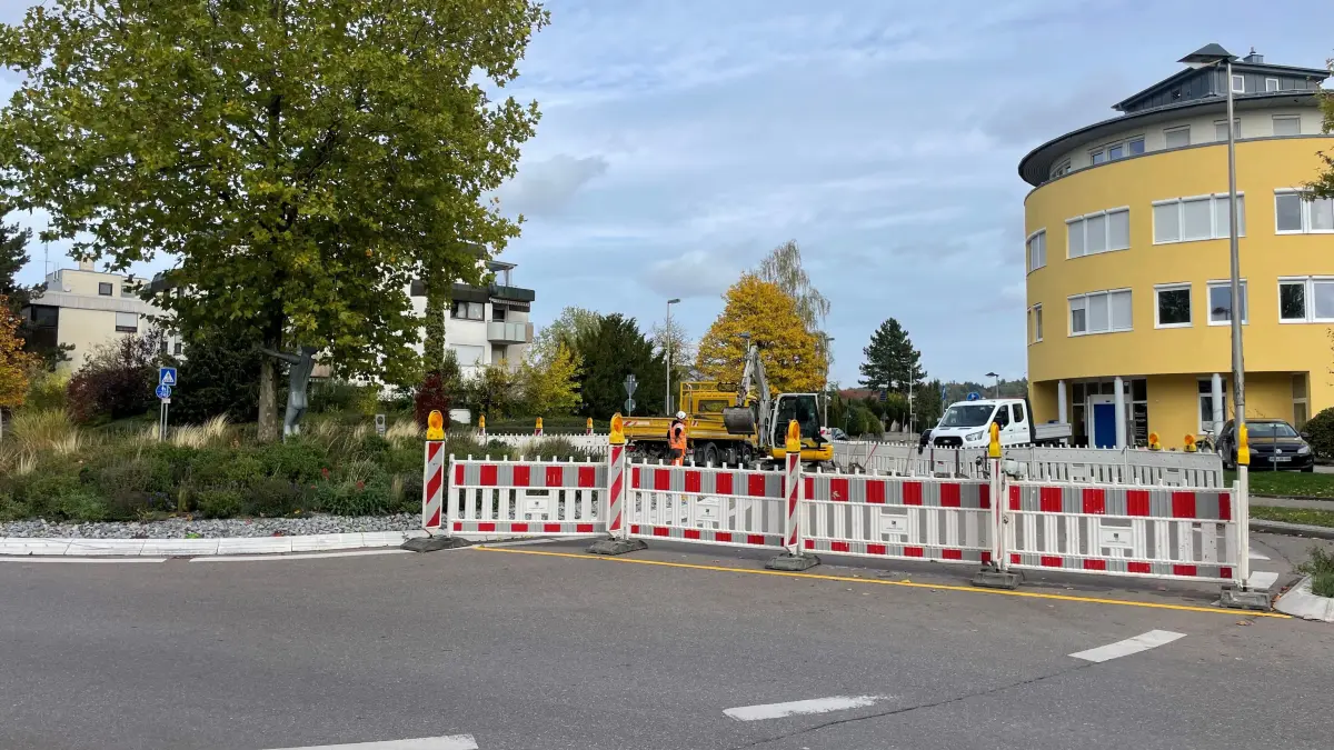 Dauer der Baustelle voraussichtlich bis Freitag.