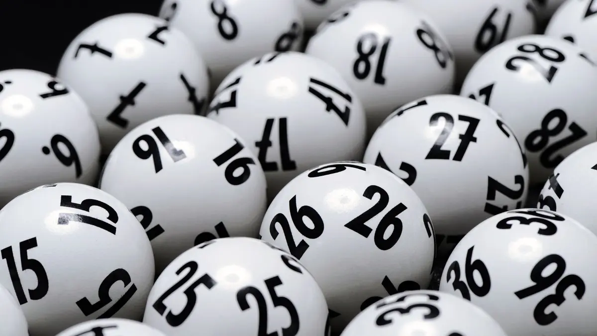 Im Lotto-Jackpot am Mittwoch, 28.10.2026, liegen 6 Millionen Euro.
