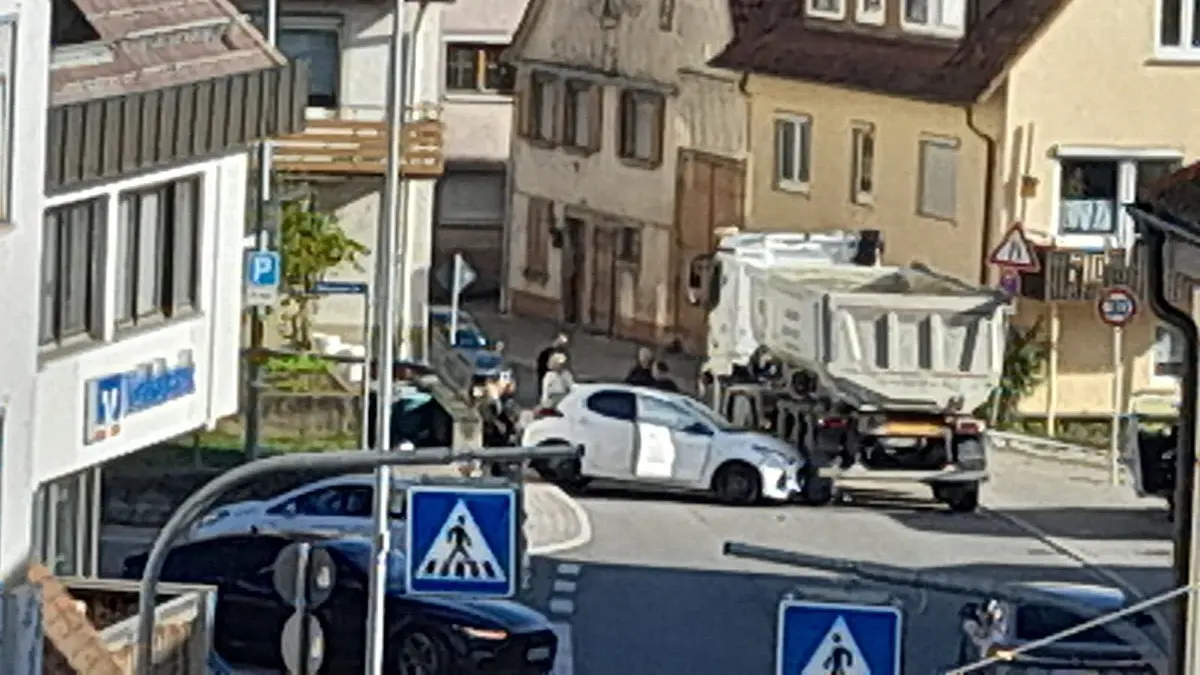 Vom Rathaus aus war der Unfall gut zu beobachten.